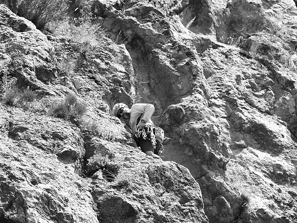 GEO_climb_BW_0040