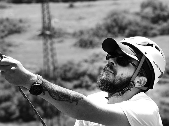GEO_climb_BW_0038