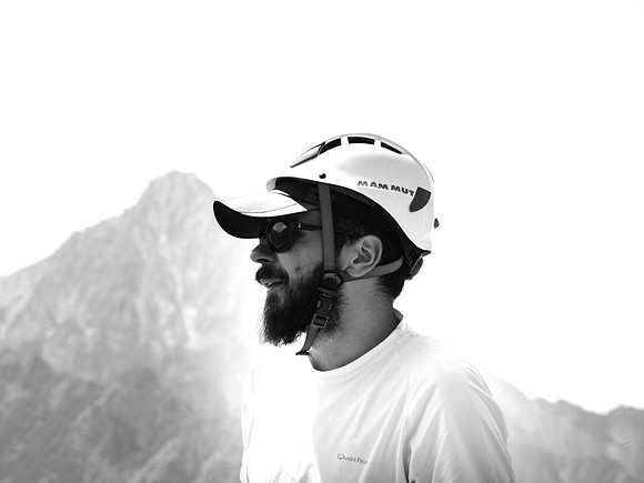 GEO_climb_BW_0041