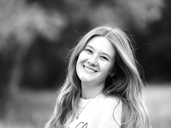Emersyn 0100