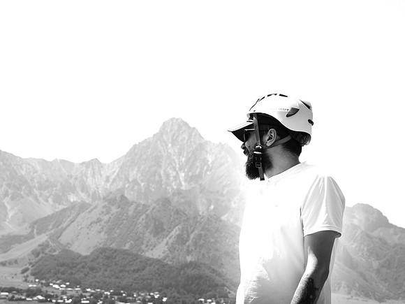 GEO_climb_BW_0044