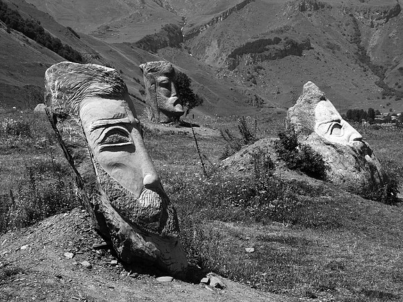 GEO_climb_BW_0057