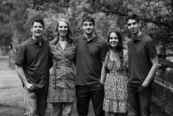 Parker Family_bw 0143
