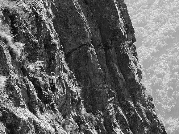 GEO_climb_BW_0028
